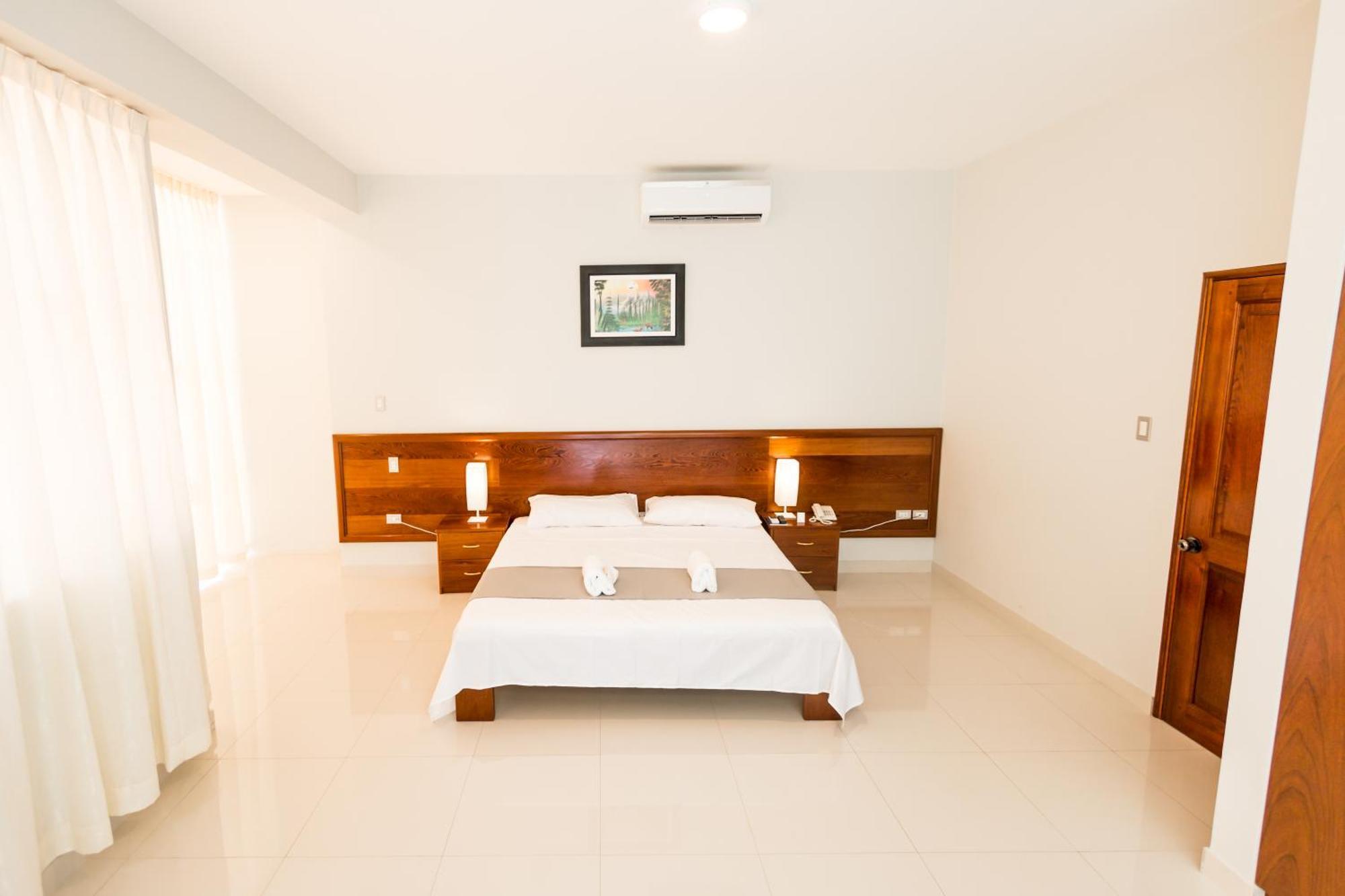 Cumbaza Hotel & Convenciones Tarapoto Exterior photo